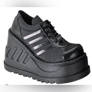 Brand new Demomia platforms STOMP 08